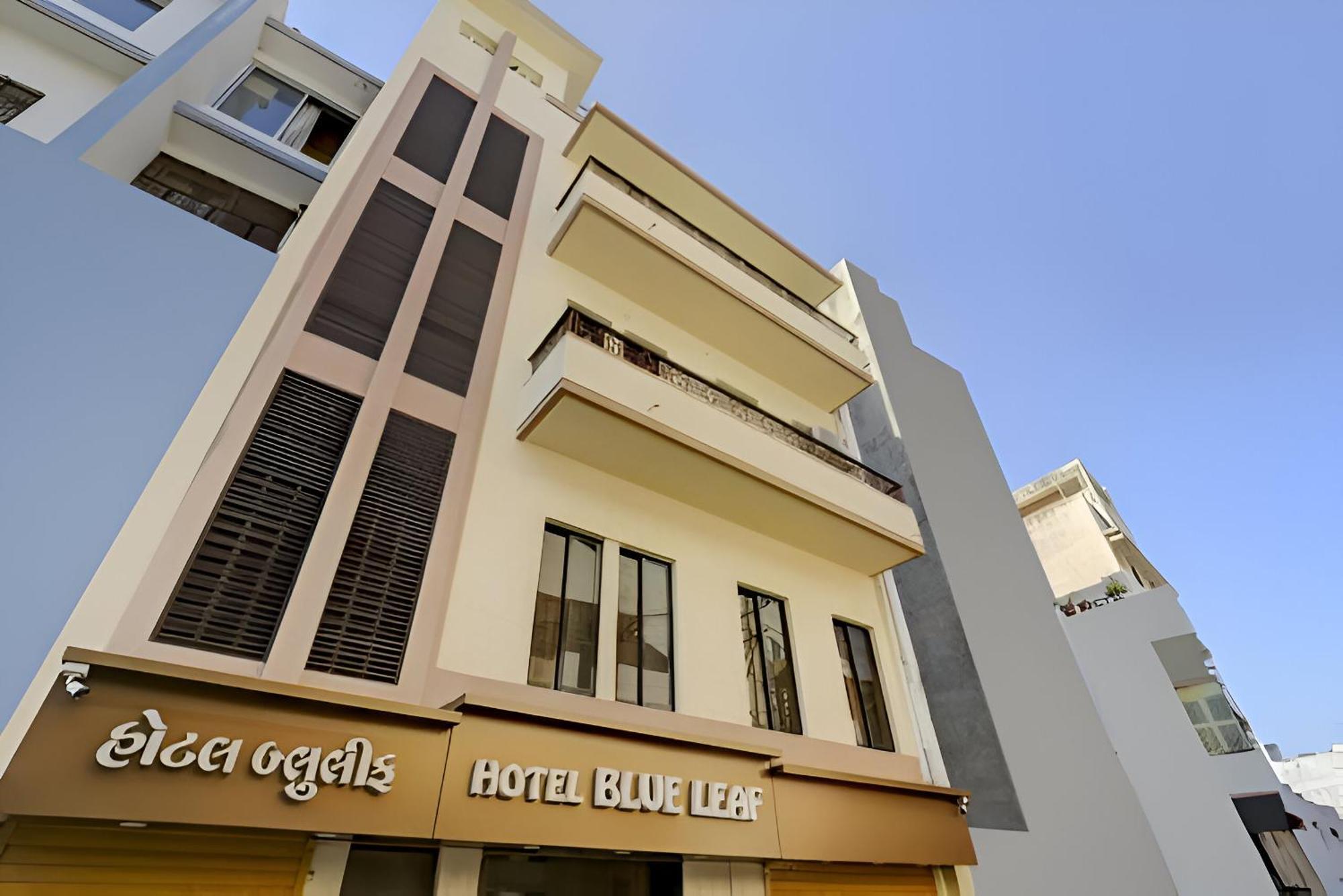 Hotel Blue Leaf Раджкот Экстерьер фото